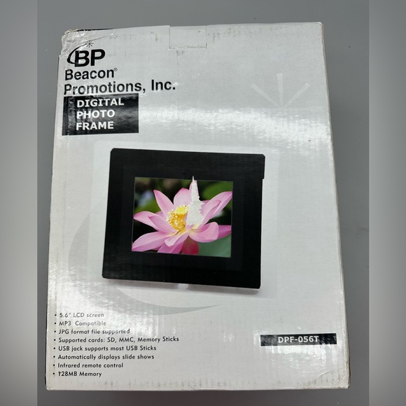 PHOTO FRAME Digital 5.6” LCD Screen - Picture 2 of 7